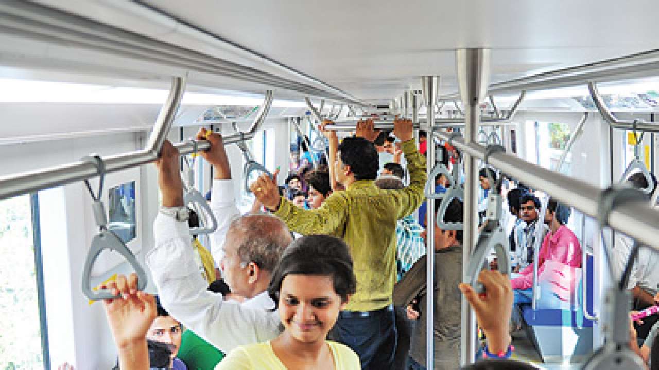 Mumbai metro minimum fare not cheapest as claimed by rinfra