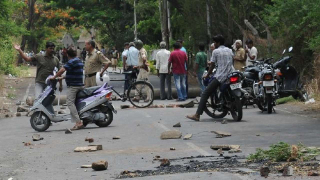 Mob blocks road after speeding car mows down 10-year-old in Pune