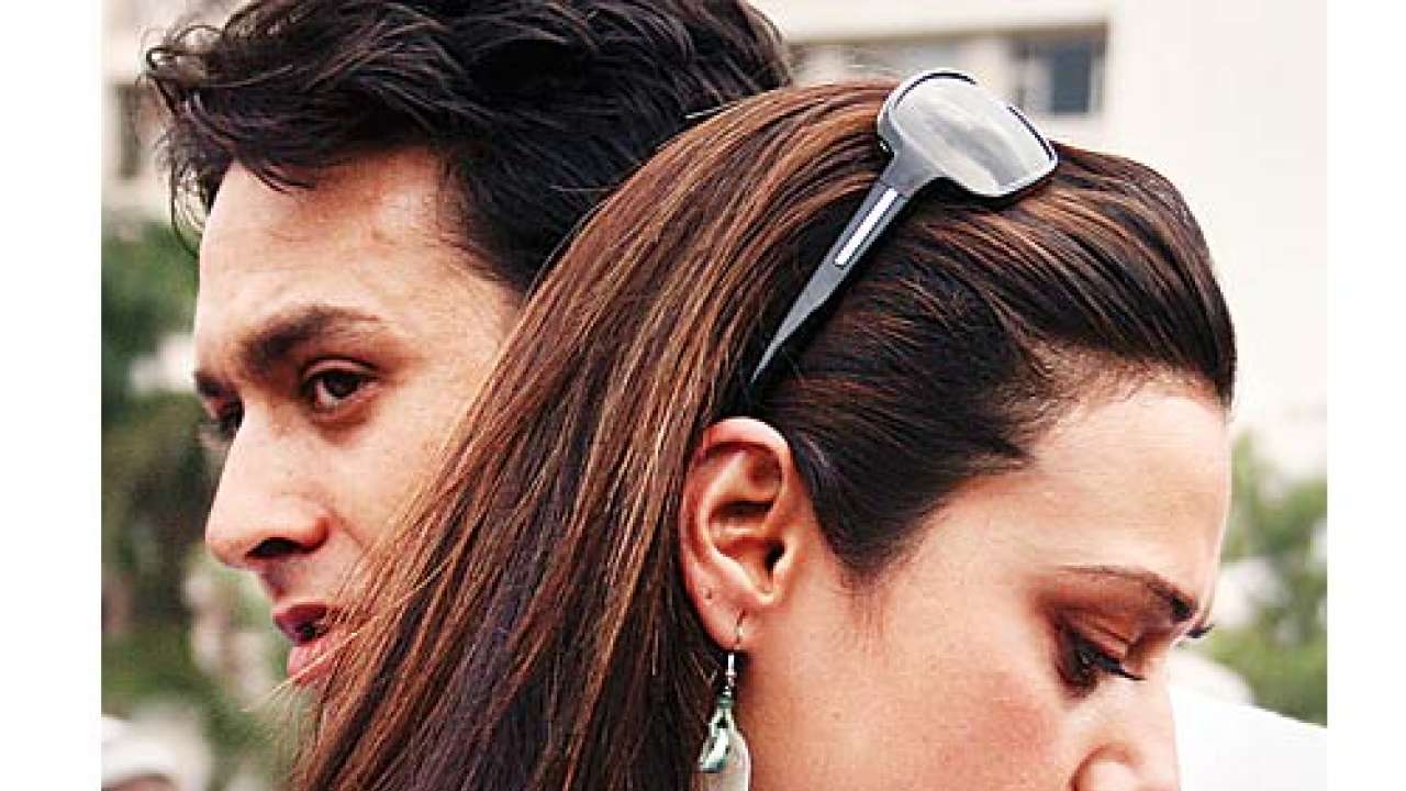 Preity Zinta Case Witnesses Say They Are Not Persons Named By Ness Wadia Zinta had filed a complaint with the marine drive police yesterday alleging that wadia had verbally abused and assaulted her in front of spectators during the ipl match between kings xi punjab and chennai. preity zinta case witnesses say they