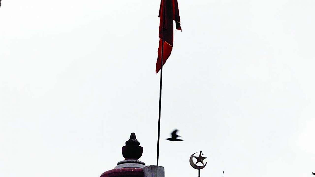 Hadapsar leaves the past behind and promotes HinduMuslim unity