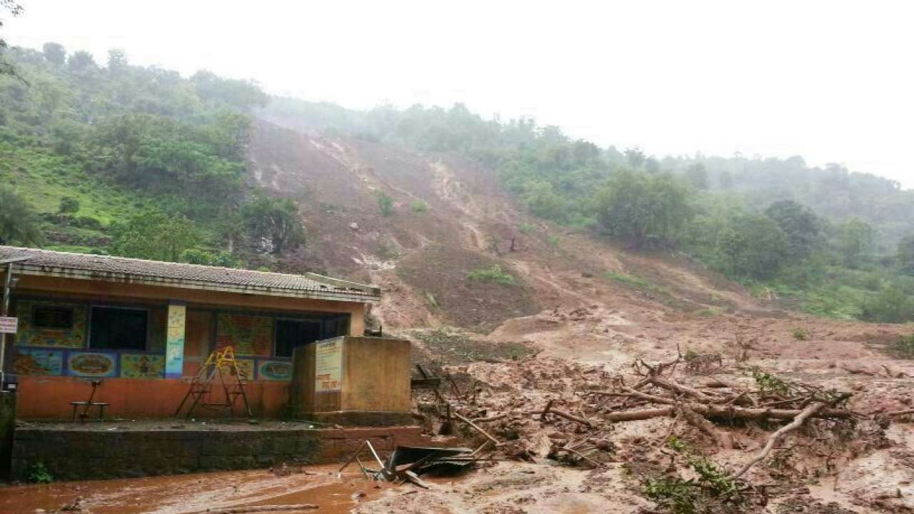 17 dead in Pune landslide, 400 NDRF men mount rescue effort