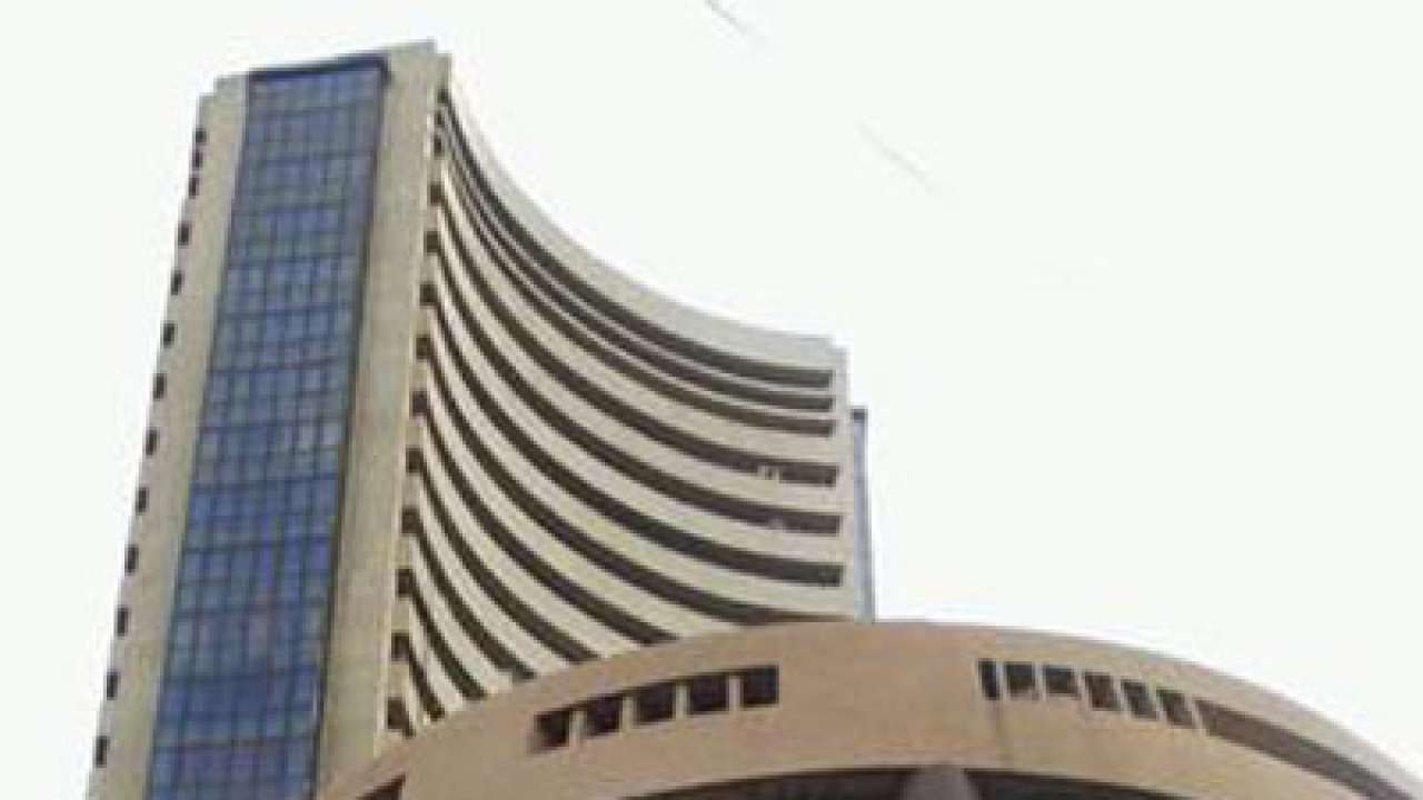 Sensex gains 61 points in early trade ahead of rbi policy; sun pharma, ambuja cements top gainers