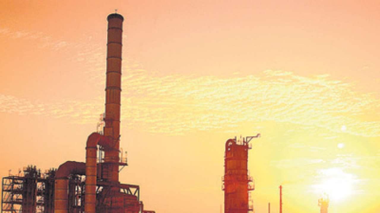 Hpcl Says Refinery Expansion Key To Face Private Competition