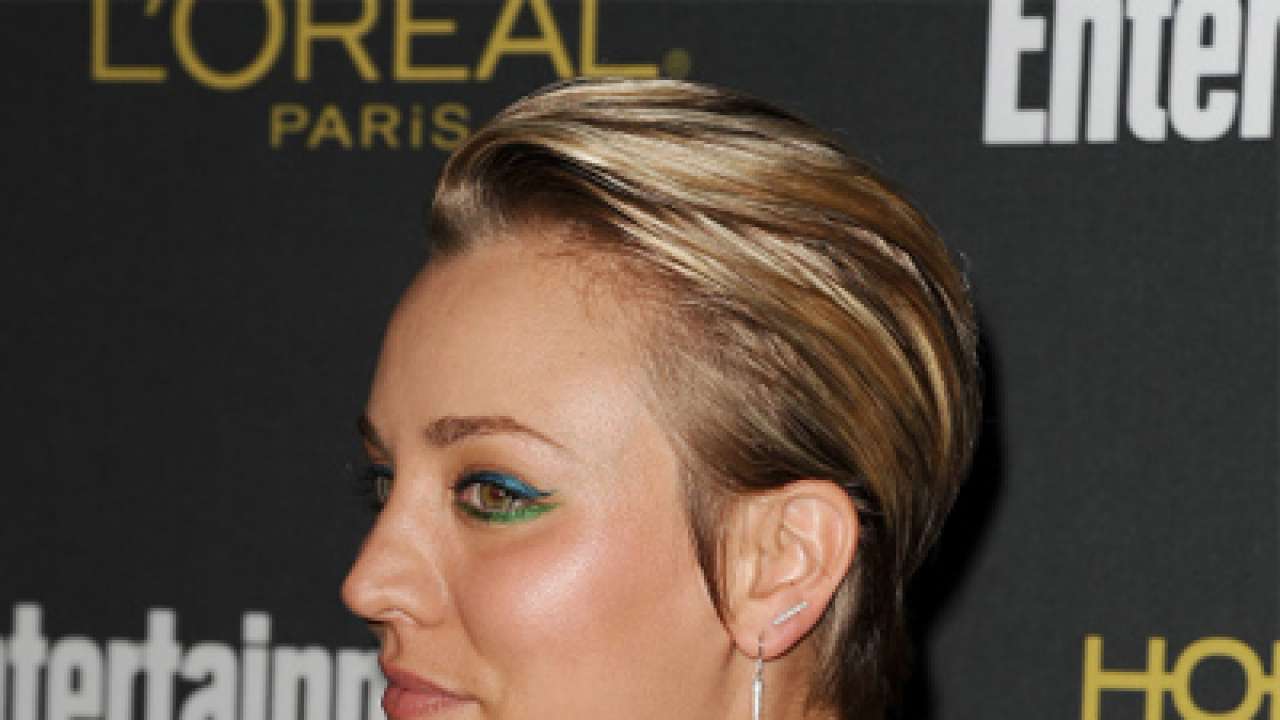 Kaley Cuoco dyes eyebrows pink to match new pink hair! | Hair & Beauty |  %%channel_name%%