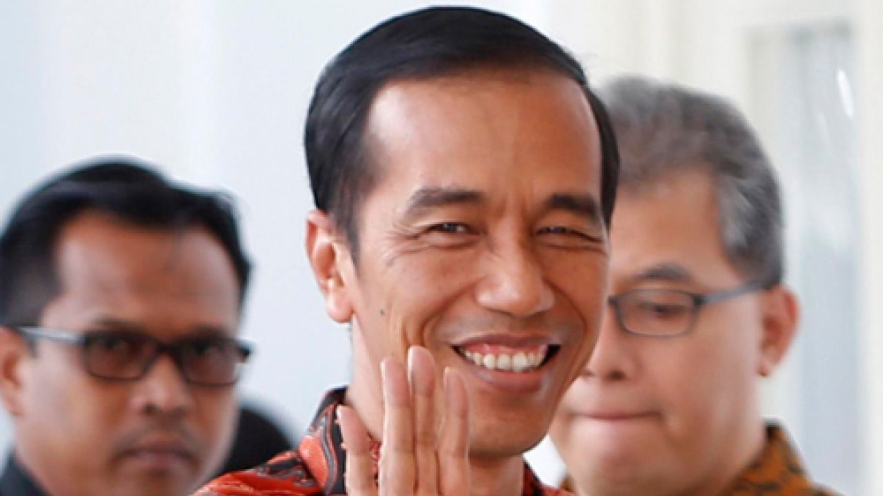 Reform-minded Joko Widodo takes over as Indonesia's president in face