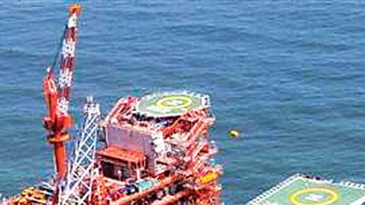 Gunmen storm Libya's El Sharara oilfield, shut down production