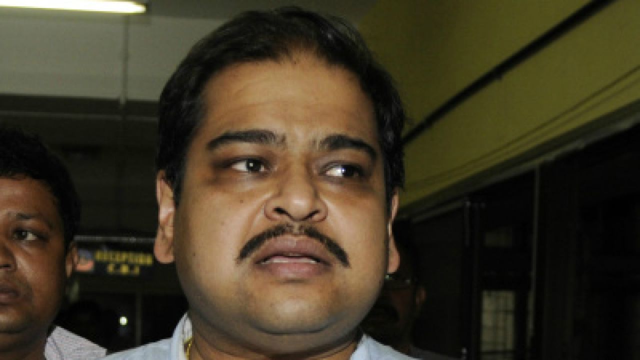 Saradha scam: trinamool mp srinjoy bose hospitalised