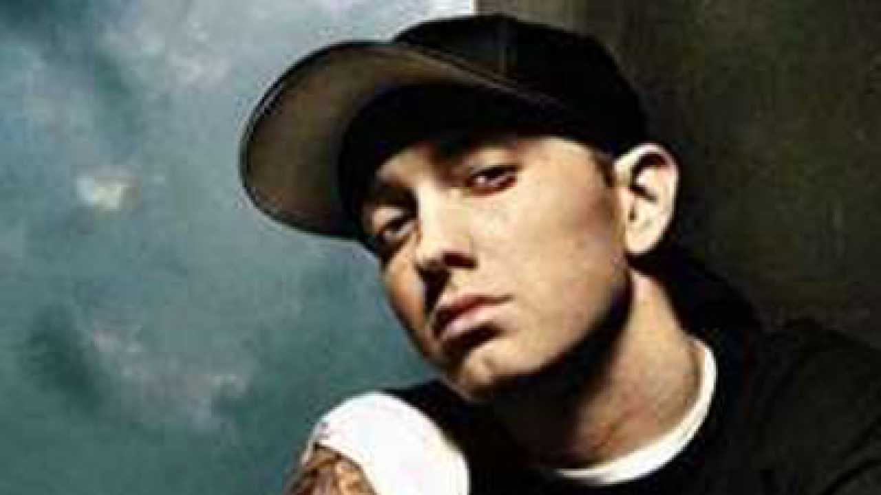 is eminem gay or straight