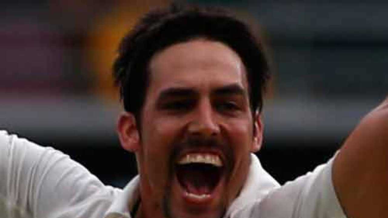 Mitchell johnson slams curators for 'going soft' on india by preparing 'placid' pitches