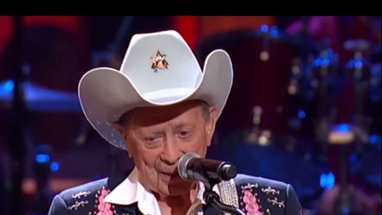 Grand Ole Opry star 'Little Jimmy' Dickens dies at 94