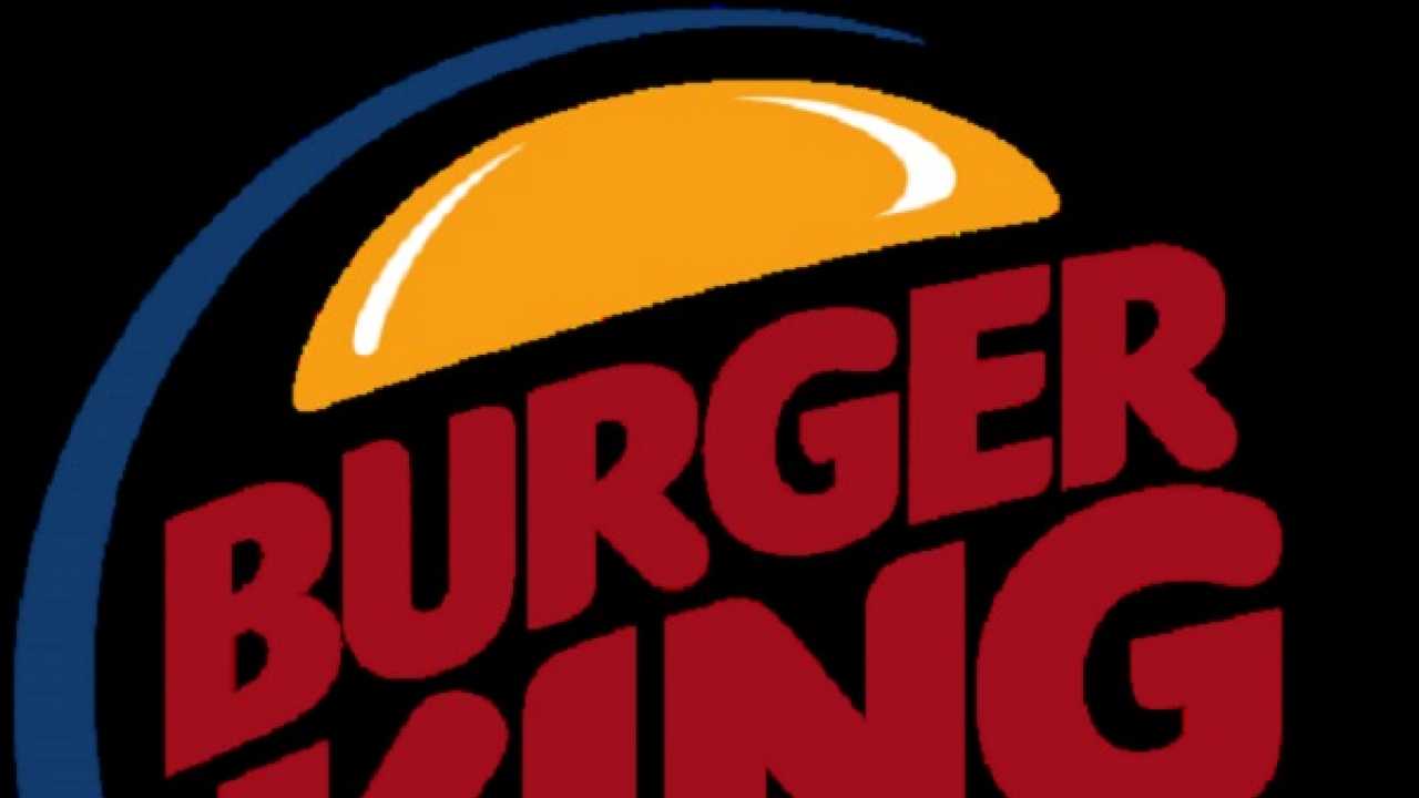 Woman gets cash bag instead of sandwich at Burger King
