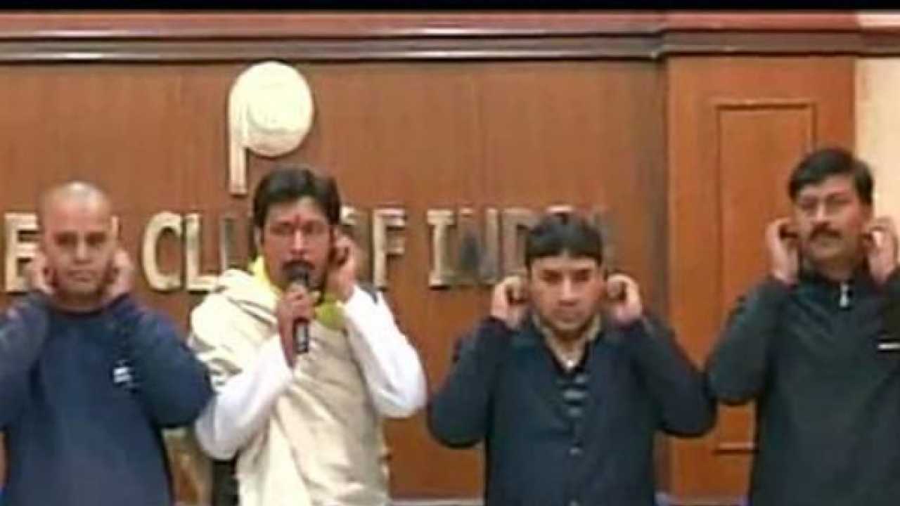 Delhi Polls: Former AAP leaders apologise for joining party