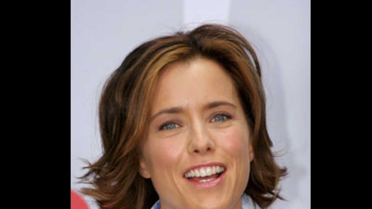 Happy to be divorced, Tea Leoni talks about embracing ageing process