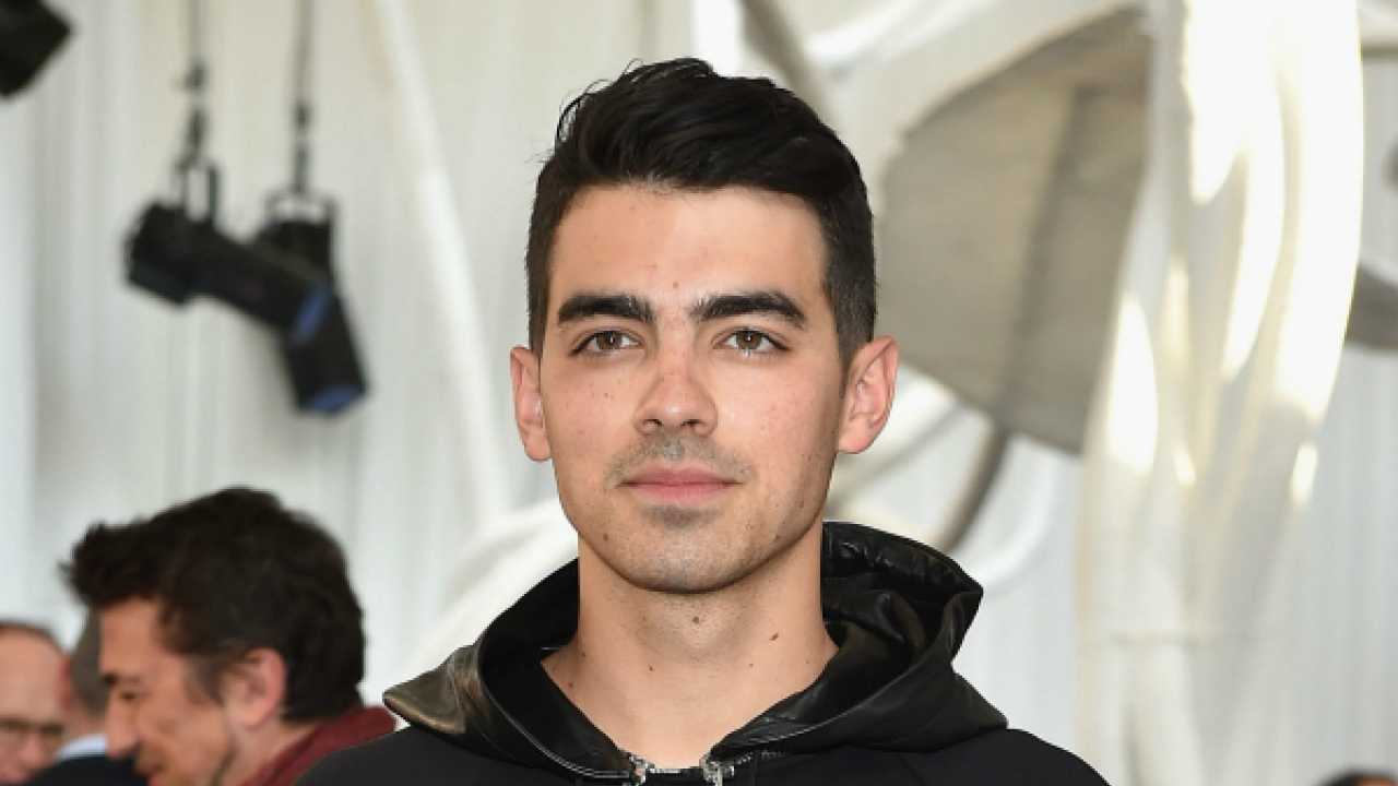 Joe Jonas opens his own restaurant in Los Angeles
