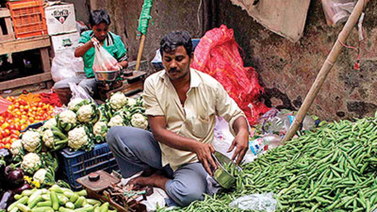 Delhi government orders steps to check rise of vegetable prices
