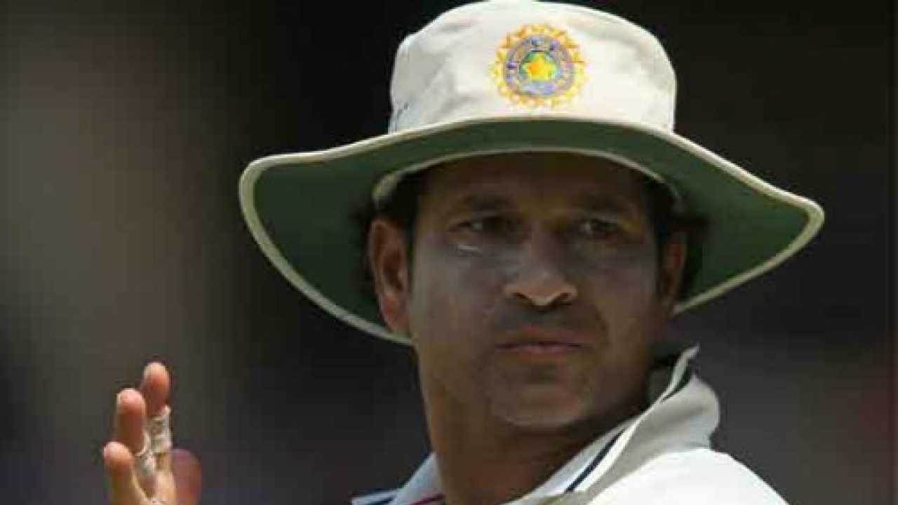 sachin-tendulkar-s-farewell-test-jersey-fetches-whooping-rs-6-lakhs