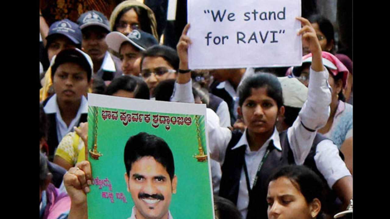 IAS officer DK Ravi's death: Karnataka HC steps in; stir continue for ...