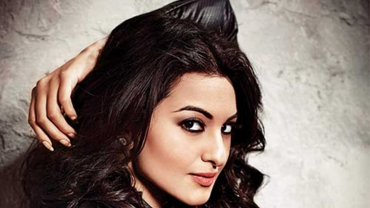Sonakshi Sinha Photo Sex - Women empowerment is not just about sex and clothes: Sonakshi Sinha