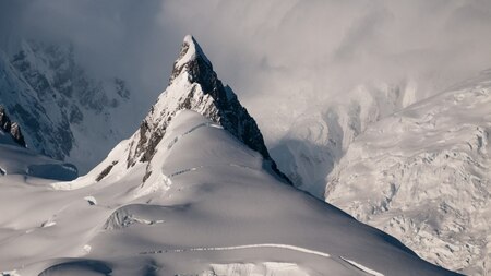 Different shades of Majestic Antarctic Mountain Peaks. Image Credit: Ankit Taparia
