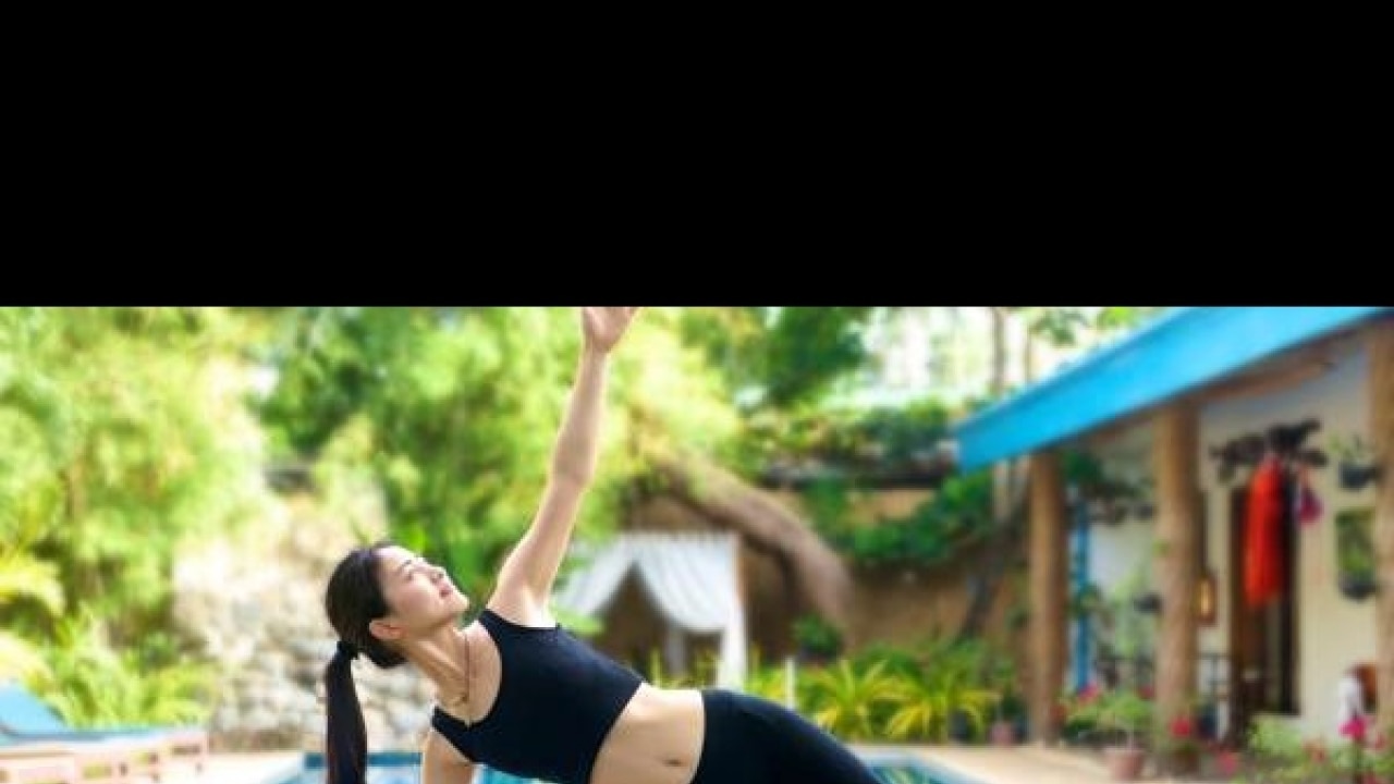 34 yoga poses to get toned arms 34 yoga poses to get toned arms