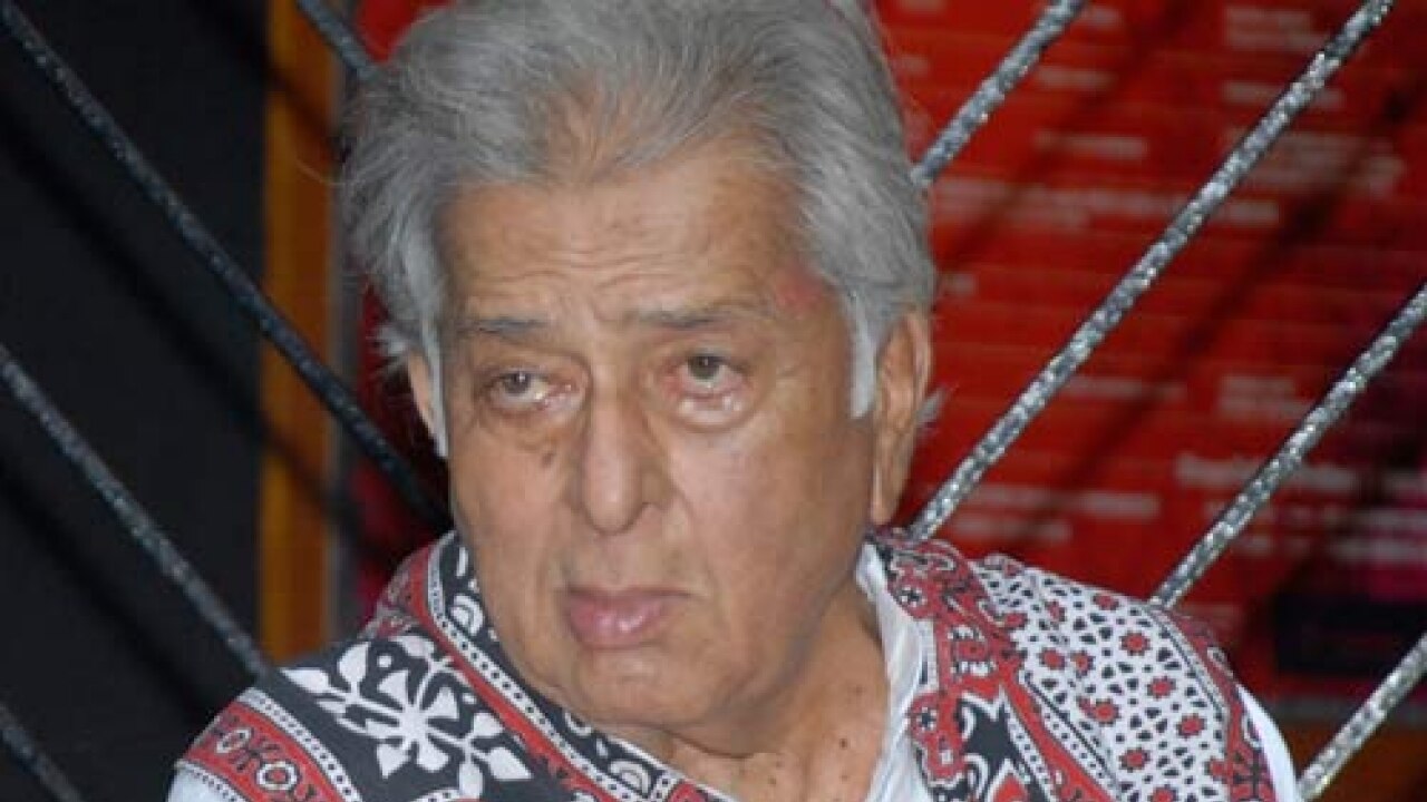 Shashi kapoor to be presented with dada saheb phalke award tomorrow