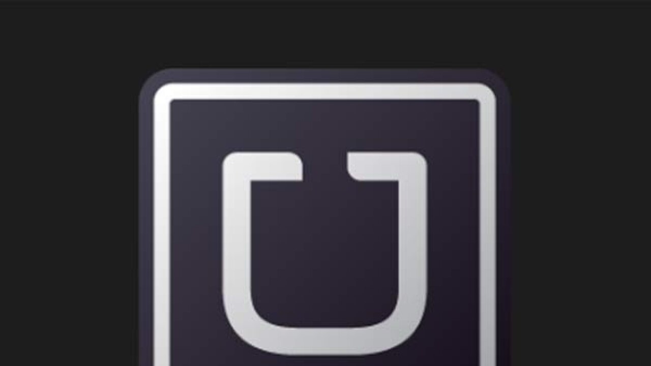 Uber cabbie insults passengers, leaves them in the middle of the road