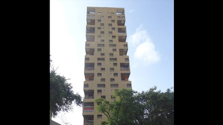 Kanchanjunga apartments in Bombay by Charles Correa