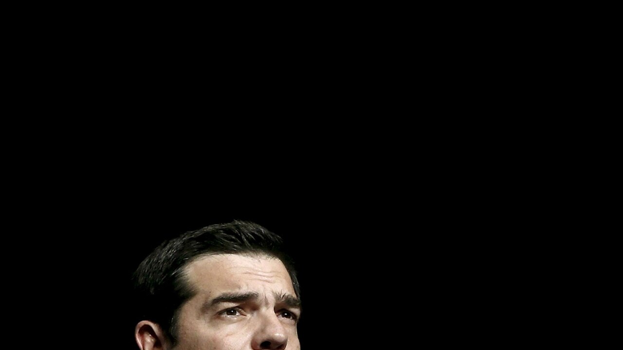 Greek pm alexis tsipras rallies syriza backing before bailout vote