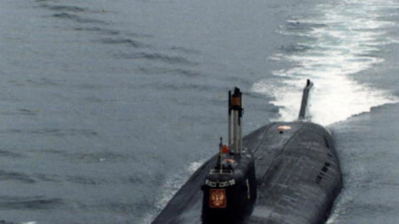 russian submarine kursk cutout