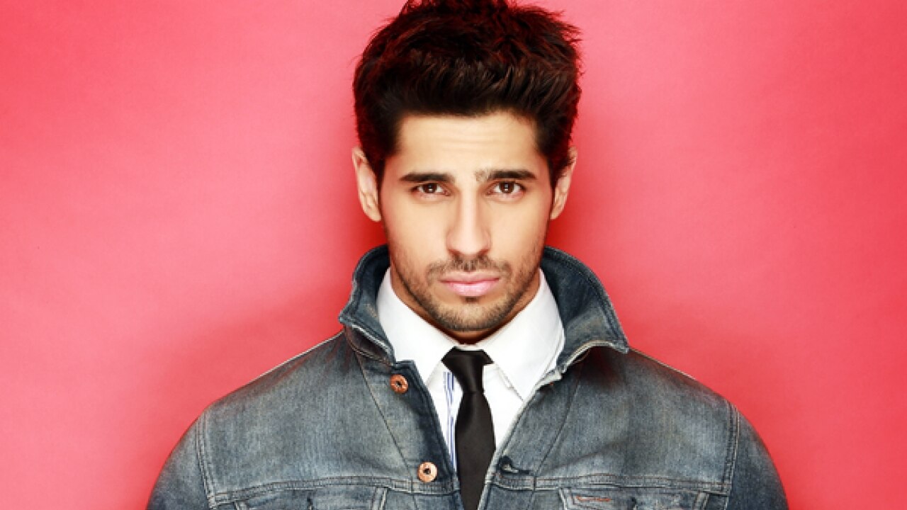 Sidharth shares his ideal hairstyle for a date night - YouTube