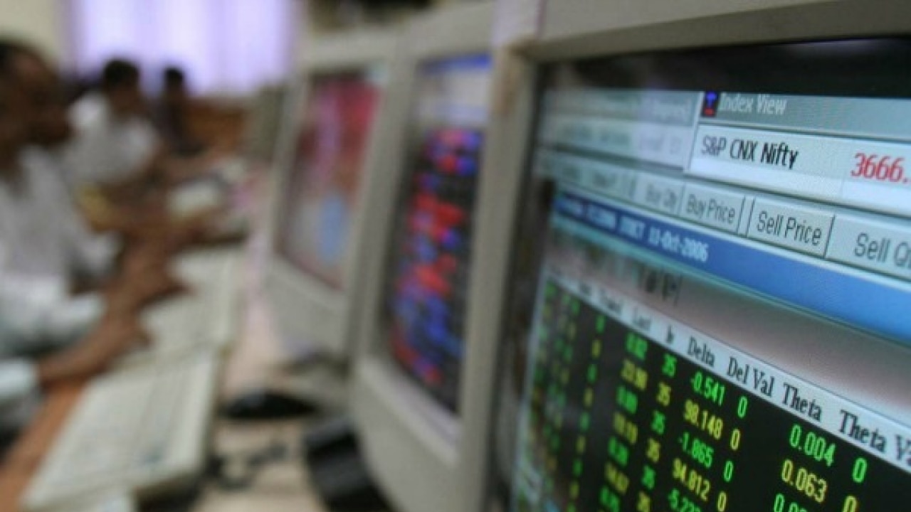 Almost 205 stocks hit 52week lows amid Sensex bloodbath