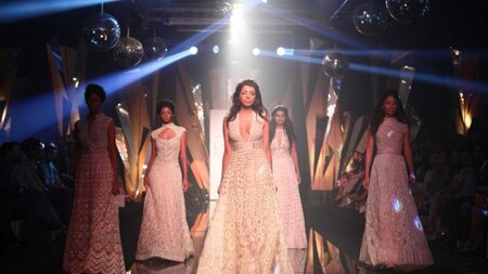 White rich look of Abu Jani and Sandeep Khosla's winter/festive 2015 collection
