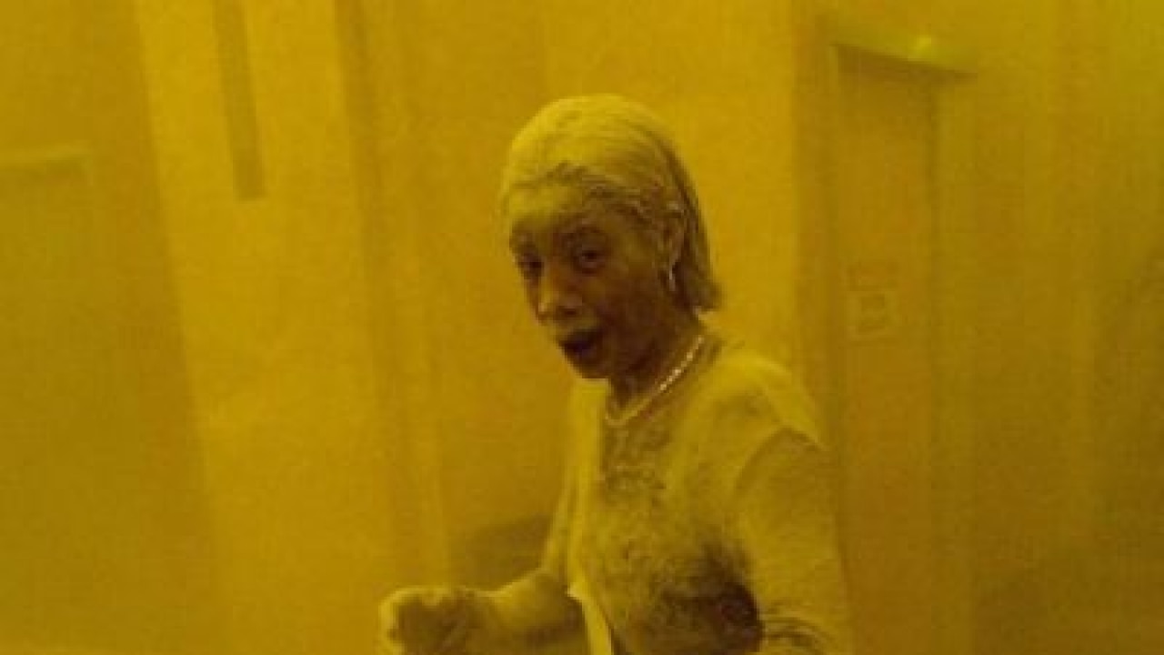 Dustcovered woman from iconic 9/11 photograph dies of cancer