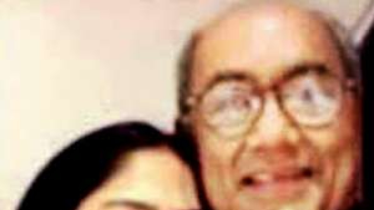 Congress leader Digvijaya Singh marries TV anchor Amrita Rai: Report