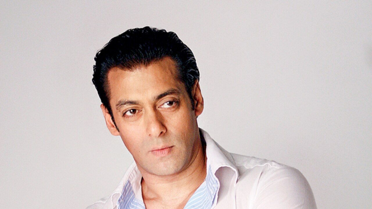 Chalo Farmhouse: Salman Khan wanted first screening of 'Hero' to be a warm,  family affair