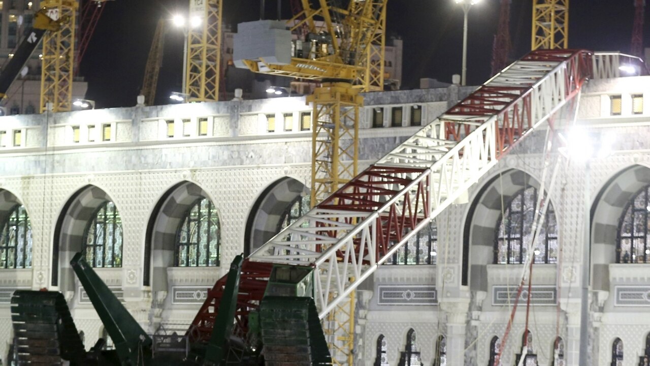 Mecca Crane Crash