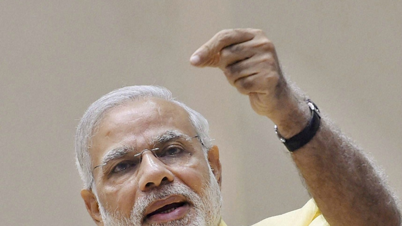 PM Modi's Birthday: BJP Leaders, Rahul Gandhi, Tharoor, Kejriwal Wish ...