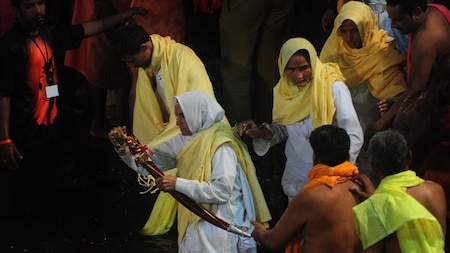 Dread, bath and beyond at the 2015 Kumbh Mela