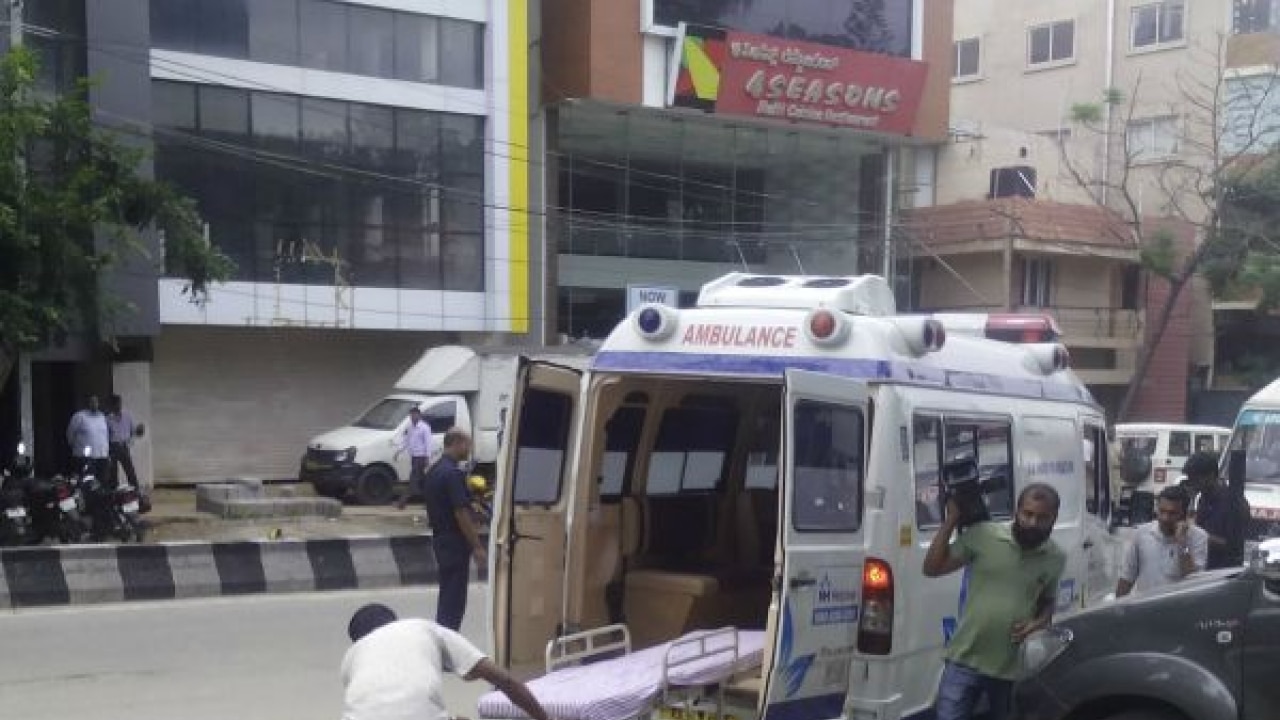 World heart day: need road culture of respecting ambulance, giving it way
