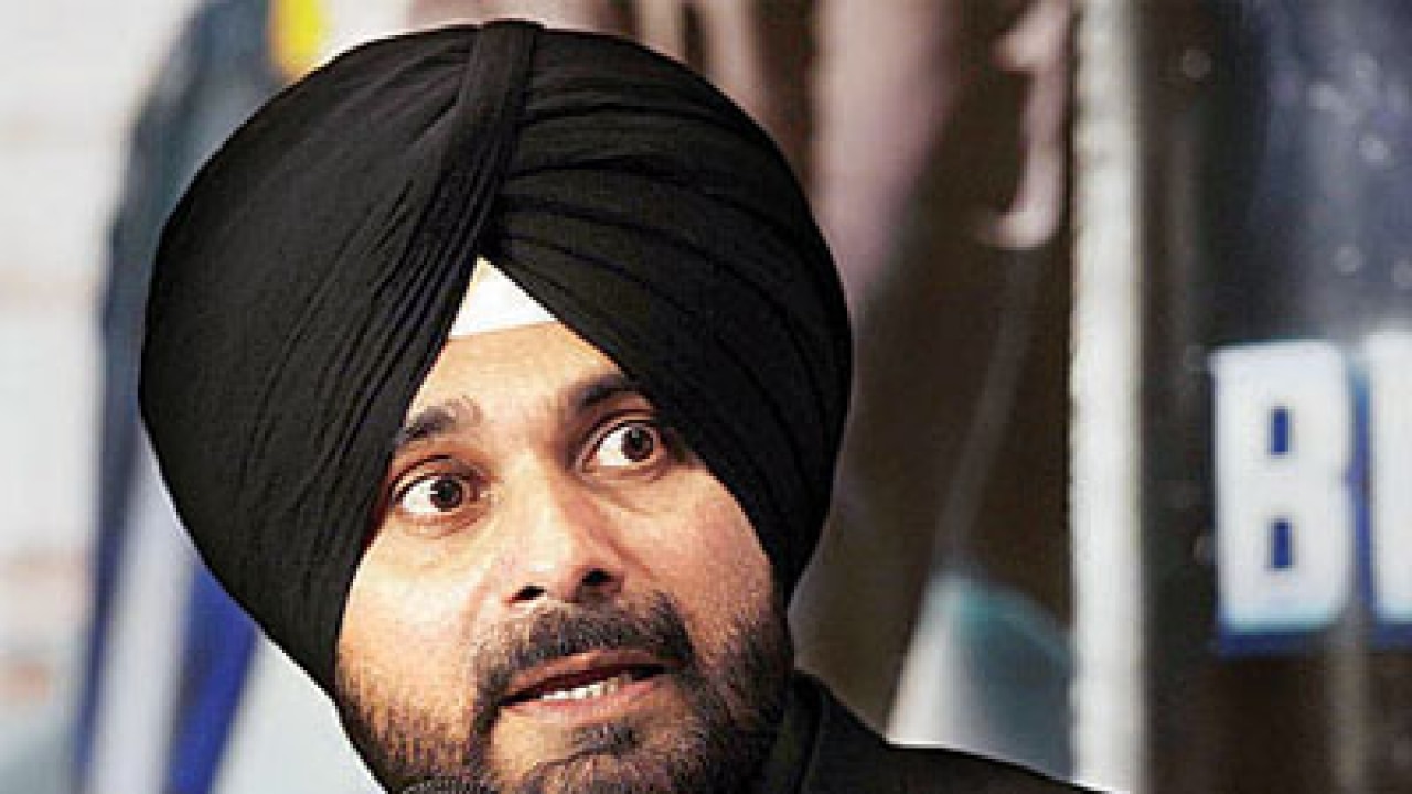 Navjot singh sidhu recovering well, assure doctors