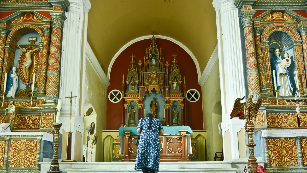 The sanctuary and the main altar