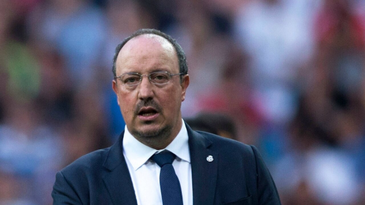 La liga: rafa benitez struggles to make sense of 'el clasico' drubbing