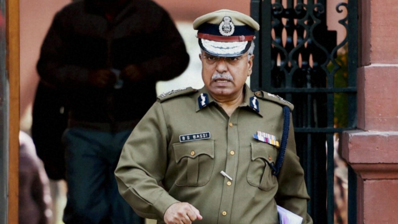 AAP levels charges of corruption against Delhi Police Commissioner Bassi, top cop hits back