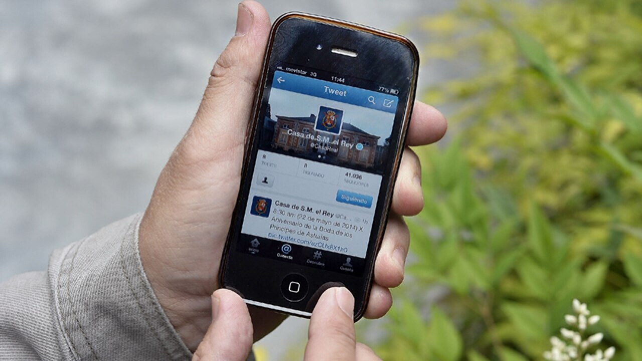 Finding it hard to keep up with Twitter abbreviations? Here's a handy guide