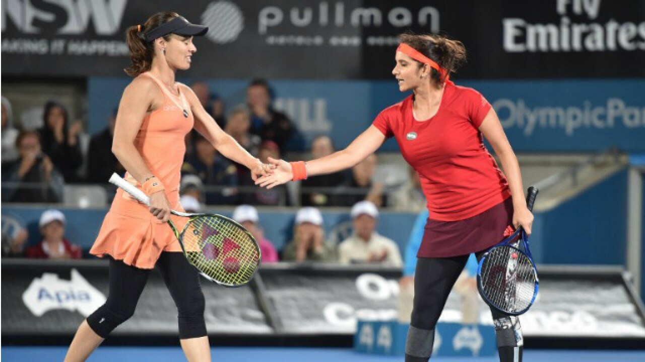 Saniya Mirza Hot Tribute Videos - Sania Mirza, Martina Hingis storm into Australian Open semifinals