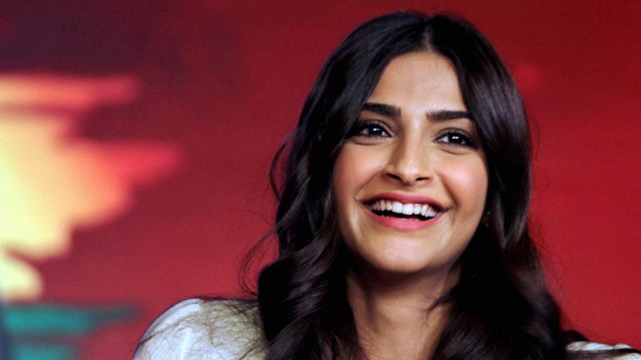 1280px x 720px - Sonam Kapoor: Honoured to be part of Coldplay's video