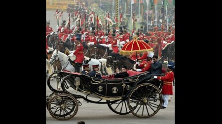 President Pranab Mukherjee arrives on a buggy