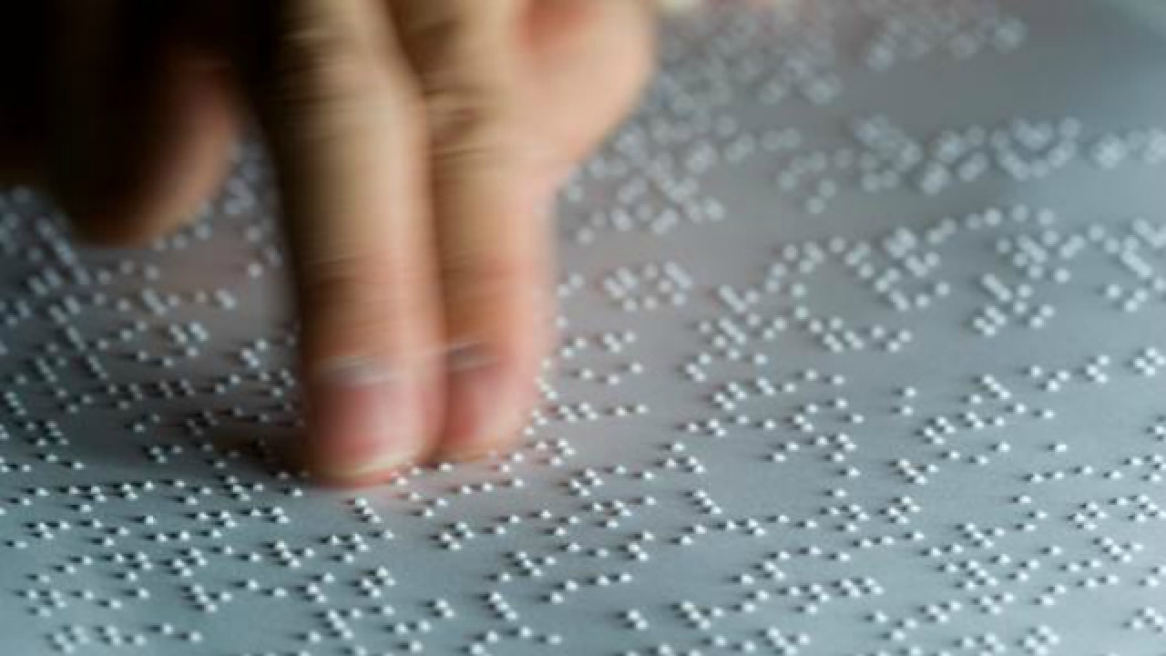 MIT researchers develop 3D camera device to guide the visually impaired