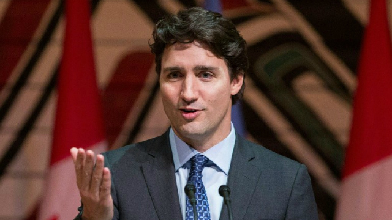 Canada PM Justin Trudeau marks 100 days in office by taking Twitter queries