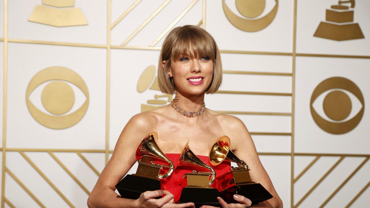 Taylor Swift wins big at Grammys!